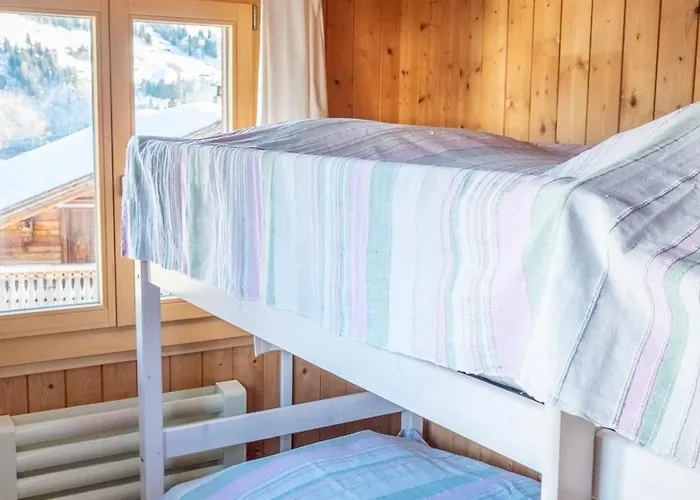 Charmantes Alpen-appartement In Conters, Davos-parsenn Daire Conters im Prattigau