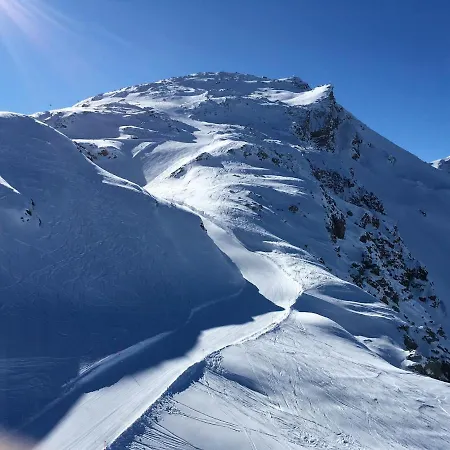 Charmantes Alpen-appartement In Conters, Davos-parsenn Apartment